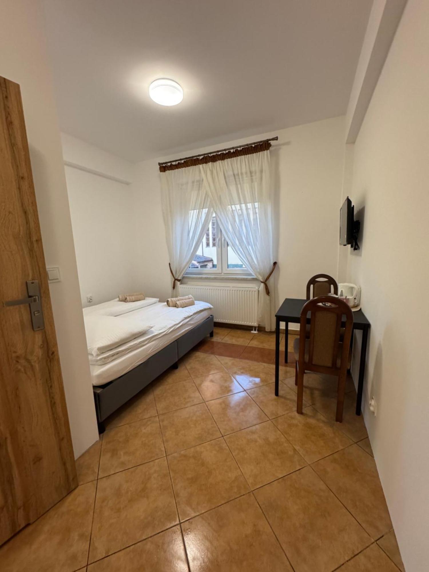 Da Massimiliano Apart otel Wroclaw Dış mekan fotoğraf